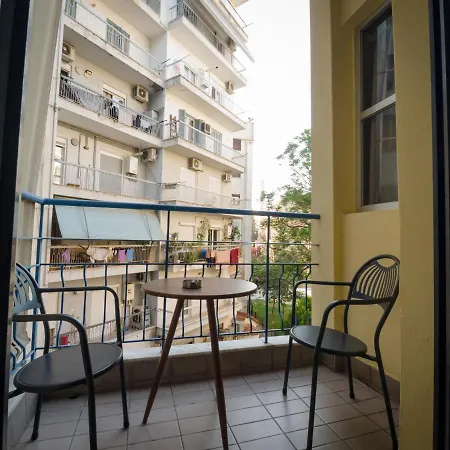 Rentrooms Pensjonat Saloniki