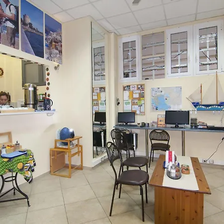 Πανσιόν Rent 3*