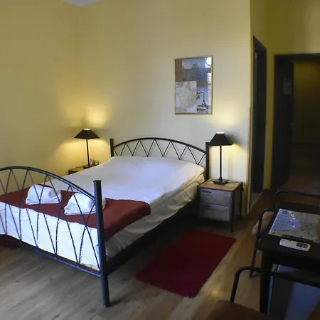 Πανσιόν Rent 3*